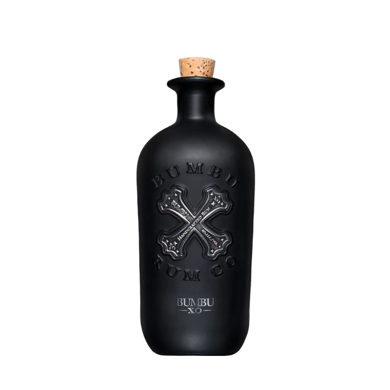 Bumbu XO 40% 0,7 L – karaibski rum z Panamy dojrzewający w beczkach po bourbonie i sherry. Aromaty toffi, wanilii, pomarańczy i kawy.