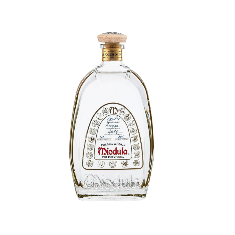 Miodula Polska Wódka 40% 0,5 l – polska wódka dojrzewająca w beczkach po Mioduli Prezydenckiej.